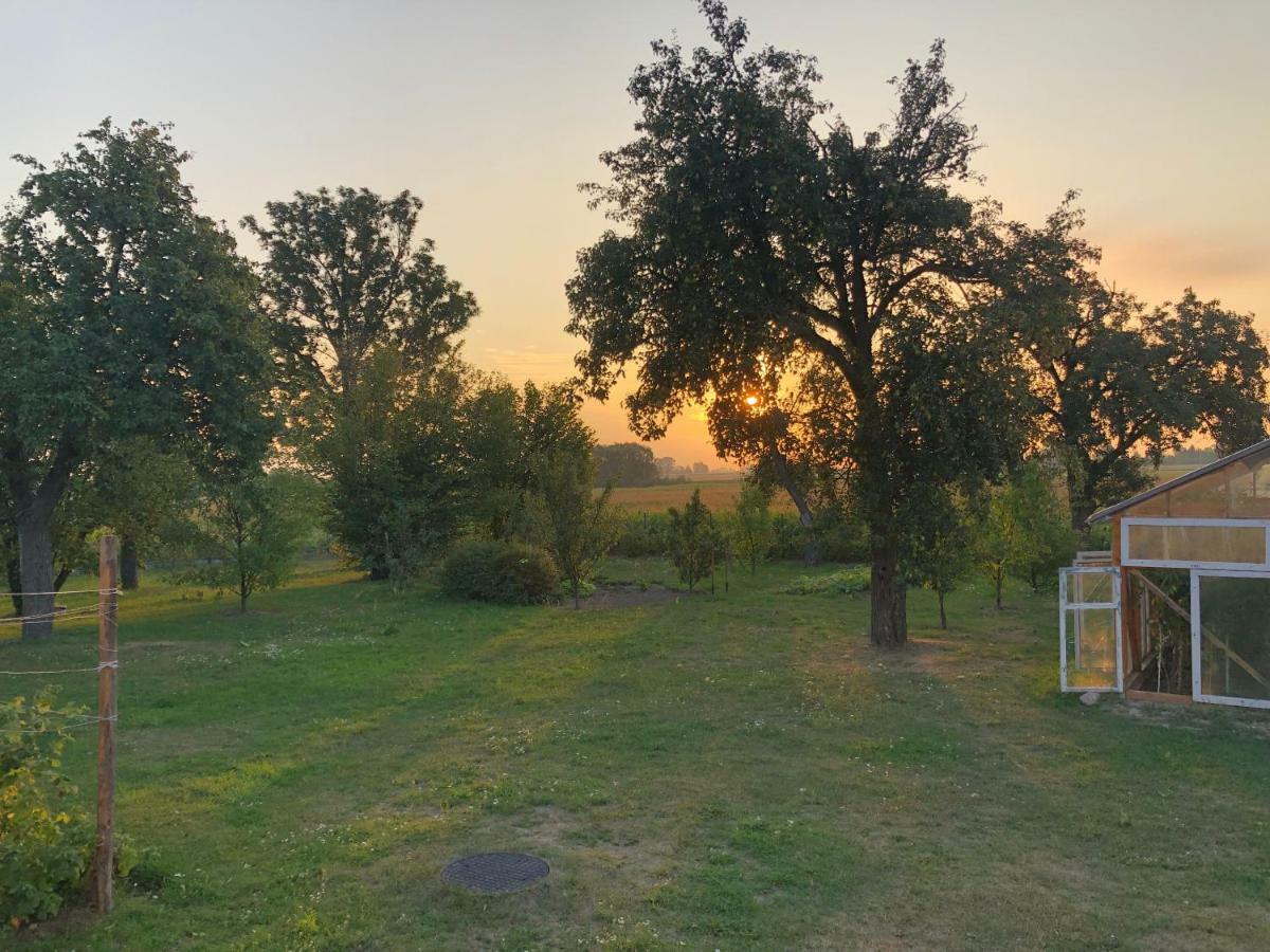 Zagroda U Leny - Dom Na Wylacznosc Czyze Exteriér fotografie